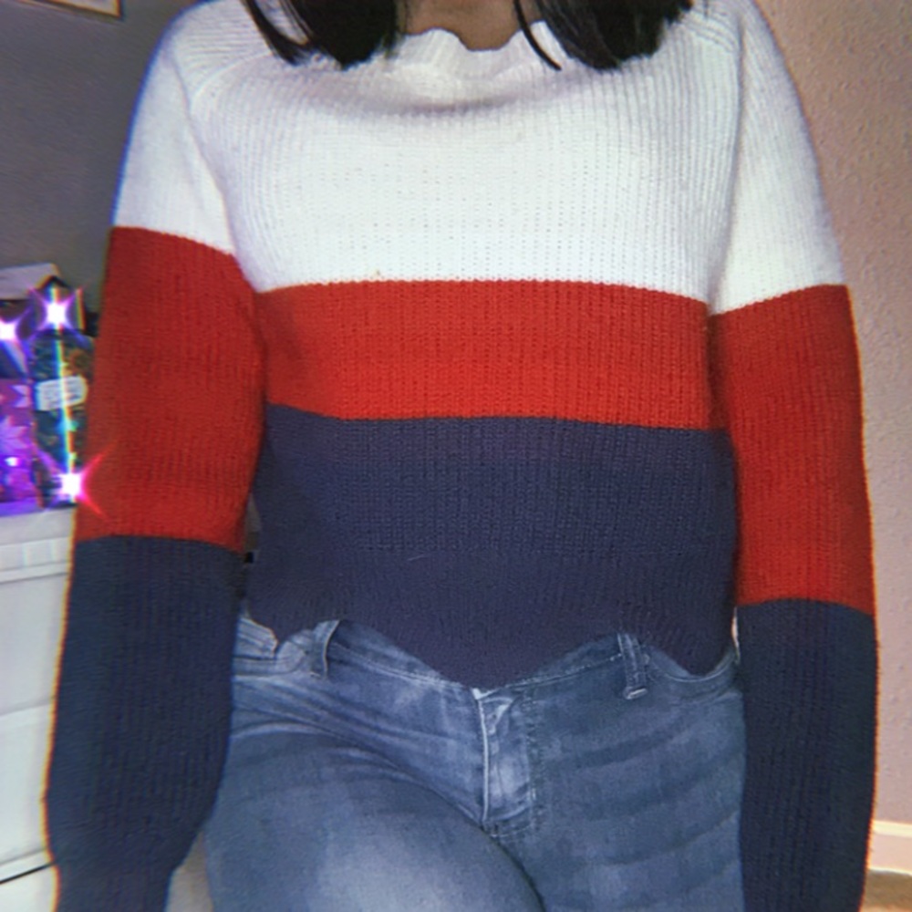 SWEATER